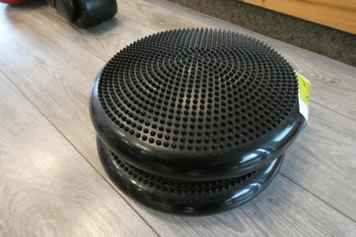 2x SPRINGOS - Balance-Sitzkissen / Igelkissen, schwarz